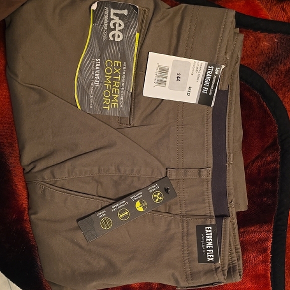 Lee Men's Extreme Comfort Slim Fit Pants - Gray - Picture 1 of 6